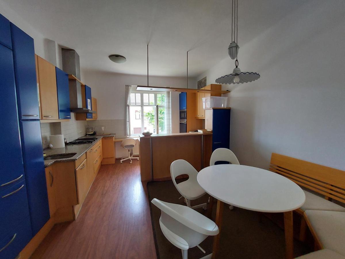 فندق R24, Rose House ليوبليانا المظهر الخارجي الصورة